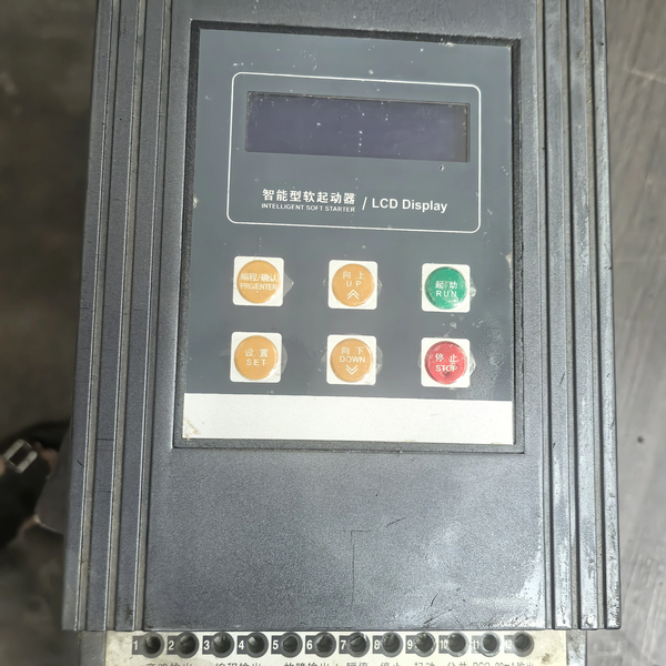 NQB500-45W/L-T软启动器实物图1