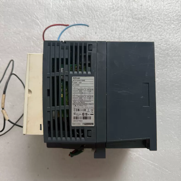 施耐德ATV12HU15M2变频器