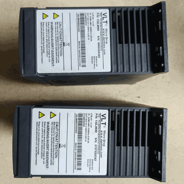 丹佛斯FC-021PK75T4E20H变频器整机